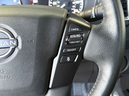 Used 2024 Nissan Frontier SV w/ SV Convenience Package image 22