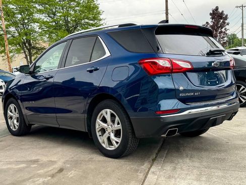 Used 2019 Chevrolet Equinox LT w/ Sun & Navigation Package AWD/4WD image 5