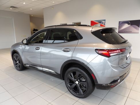 Used 2021 Buick Envision Preferred image 6