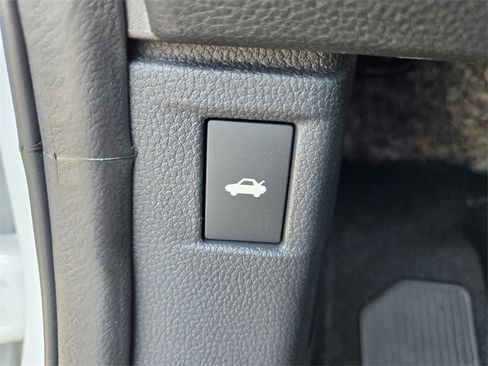 New 2025 Honda Accord SE image 14