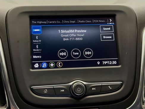 Used 2020 Chevrolet Equinox LT w/ Sport Edition FWD image 9