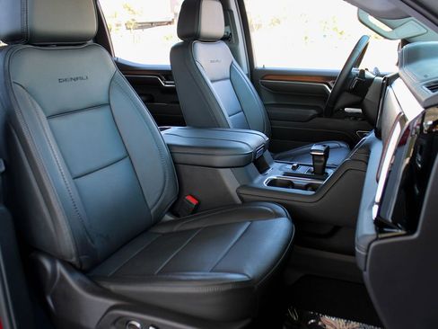 Used 2024 GMC Sierra 1500 Denali w/ Denali Reserve Package image 21