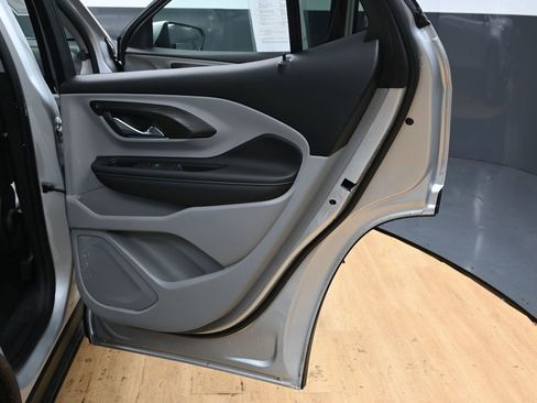 Used 2022 GMC Terrain SLT w/ Infotainment Package II image 40