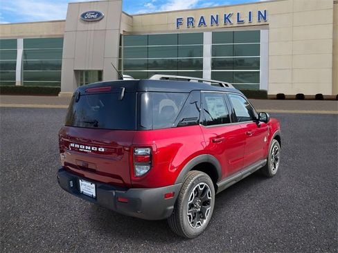 New 2025 Ford Bronco Sport Outer Banks w/ Outer Banks Tech Package+ image 7