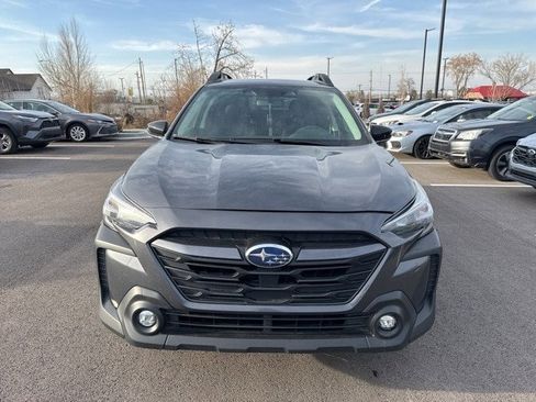 Used 2024 Subaru Outback Premium image 8
