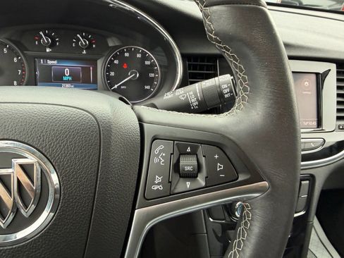 Used 2022 Buick Encore Preferred w/ Safety Package image 26