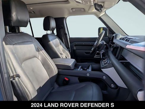 Used 2024 Land Rover Defender 110 S AWD/4WD image 27