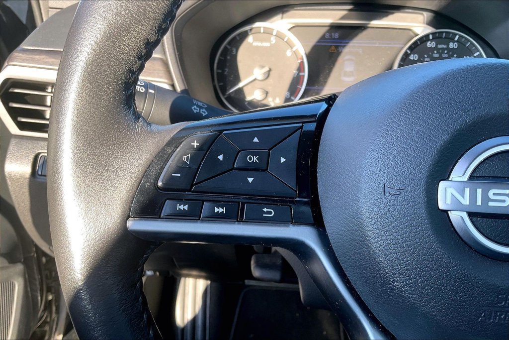 Used 2024 Nissan Altima 2.5 SL AWD/4WD image 17