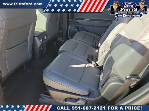 New 2026 Ford Explorer Active w/ Active Comfort Package image 15