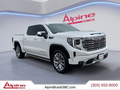 Used 2022 GMC Sierra 1500 Denali w/ Technology Package AWD/4WD image 7