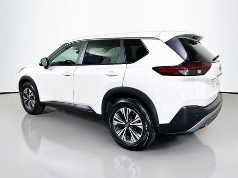 Used 2023 Nissan Rogue SV AWD/4WD image 5