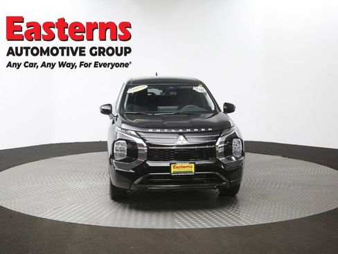 Used 2025 Mitsubishi Outlander ES image 52