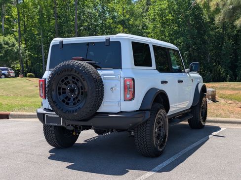 New 2026 Ford Bronco Badlands AWD/4WD image 3