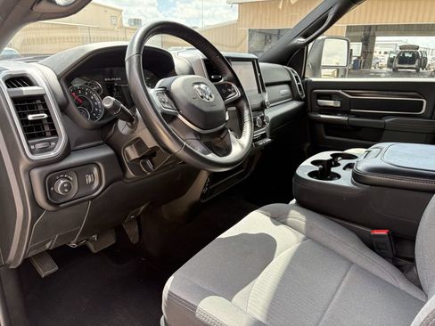 Used 2024 RAM 2500 Big Horn AWD/4WD image 14