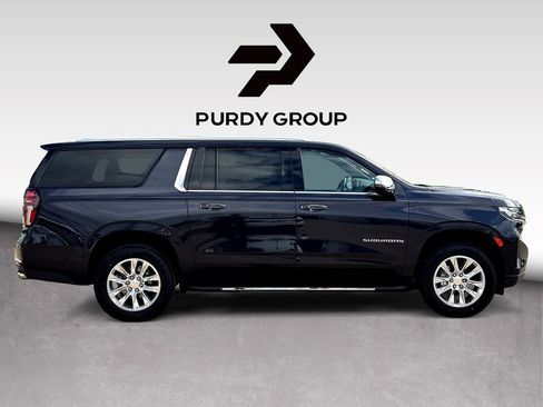 Used 2024 Chevrolet Suburban Premier RWD image 9