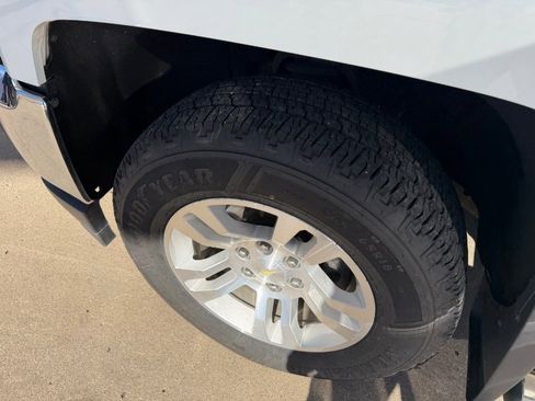 Used 2017 Chevrolet Silverado 1500 LT w/ All Star Edition image 12