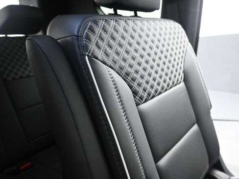 New 2026 GMC Acadia Denali w/ Super Cruise Package image 16