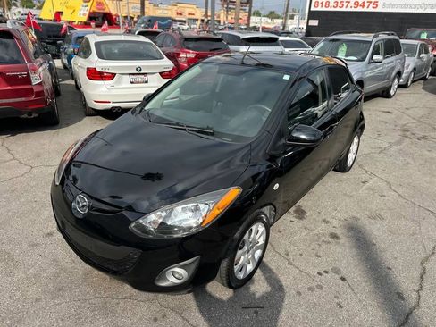 Used 2013 MAZDA MAZDA2 Touring image 8