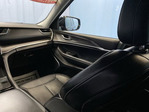 Certified 2021 Jeep Grand Cherokee L Limited image 32