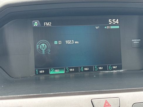 Used 2016 Honda Odyssey LX image 16