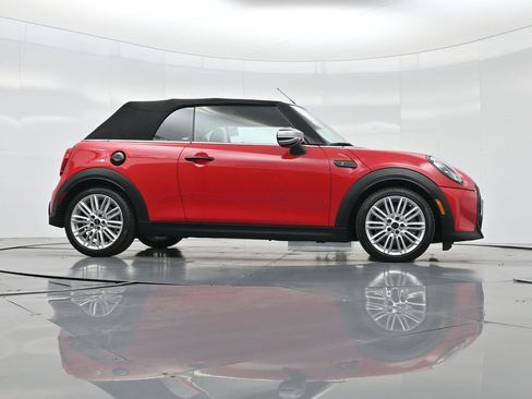 Used 2023 MINI Cooper S image 46