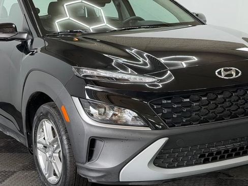 Certified 2023 Hyundai Kona SE AWD/4WD image 2