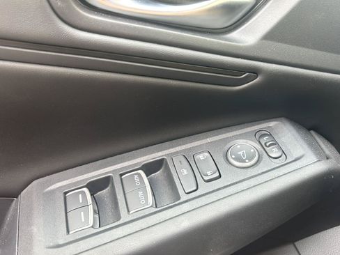 Used 2025 Honda Accord SE image 10