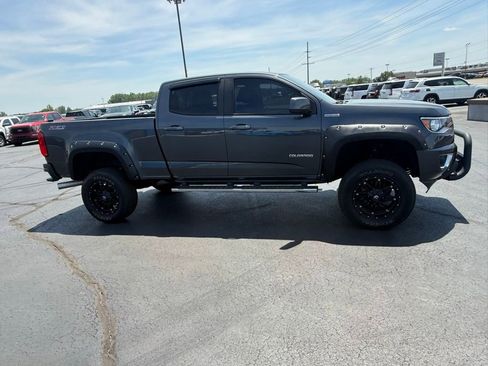 Used 2016 Chevrolet Colorado Z71 AWD/4WD image 6