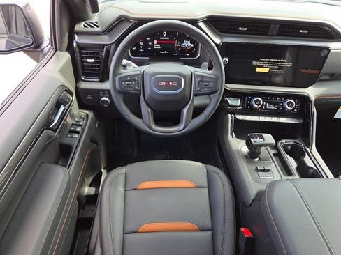 New 2026 GMC Sierra 1500 AT4 AWD/4WD image 3