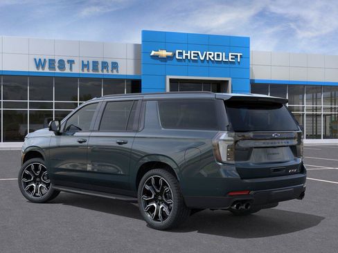New 2026 Chevrolet Suburban RST w/ RST Capability Package AWD/4WD image 3