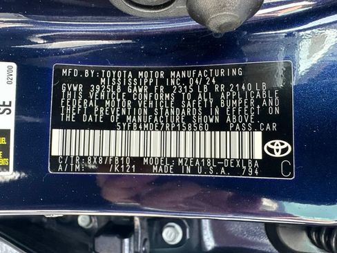 Used 2024 Toyota Corolla LE FWD image 17