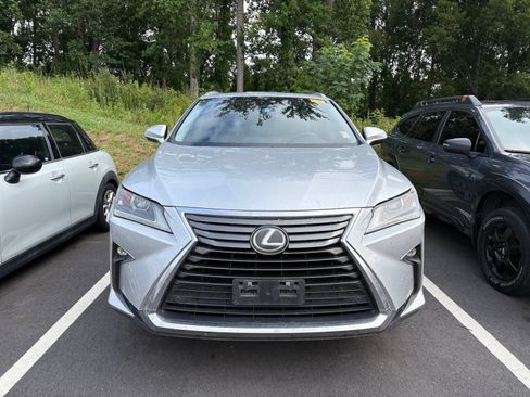 Used 2017 Lexus RX 350 FWD image 2