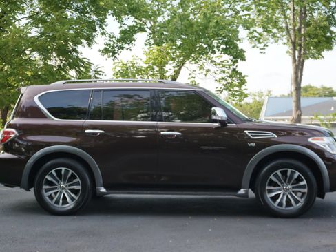 Used 2018 Nissan Armada SL AWD/4WD image 6