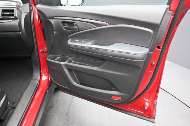 Used 2023 Honda Passport EX-L image 21
