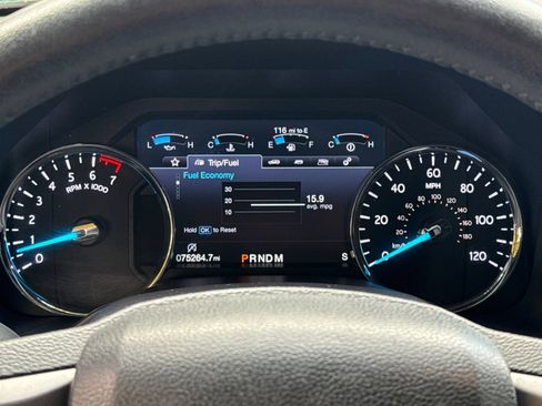 Used 2019 Ford Expedition XLT w/ Equipment Group 202A image 18