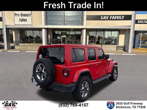 Used 2018 Jeep Wrangler Unlimited Sahara w/ Uconnect 4C Nav & Sound Group image 9