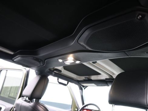 Used 2023 Jeep Gladiator Rubicon w/ LED Lighting Group image 27