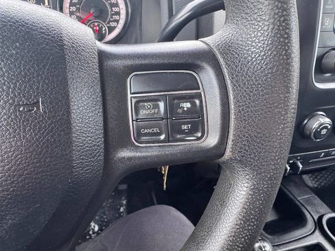 Used 2018 RAM 2500 Tradesman w/ Chrome Appearance Group image 10