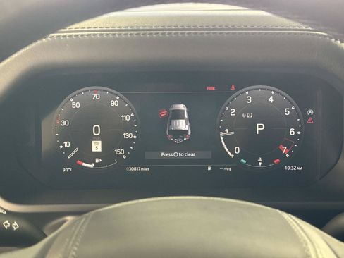 Used 2023 Land Rover Defender 110 X-Dynamic SE AWD/4WD image 28