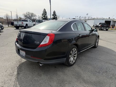 Used 2014 Lincoln MKS w/ Equipment Group 101A image 5