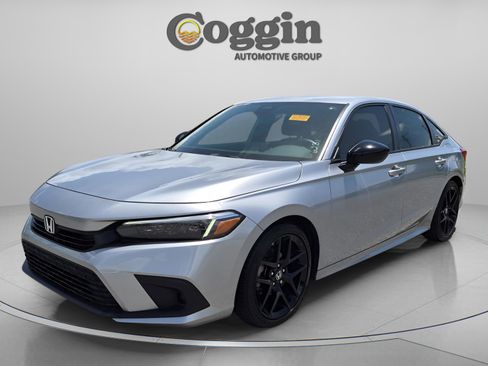 Used 2023 Honda Civic Sport image 1