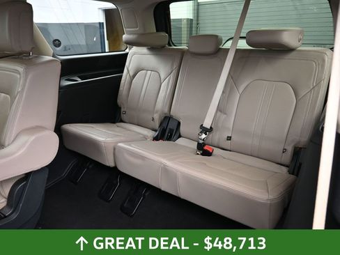Used 2024 Ford Expedition Limited image 23
