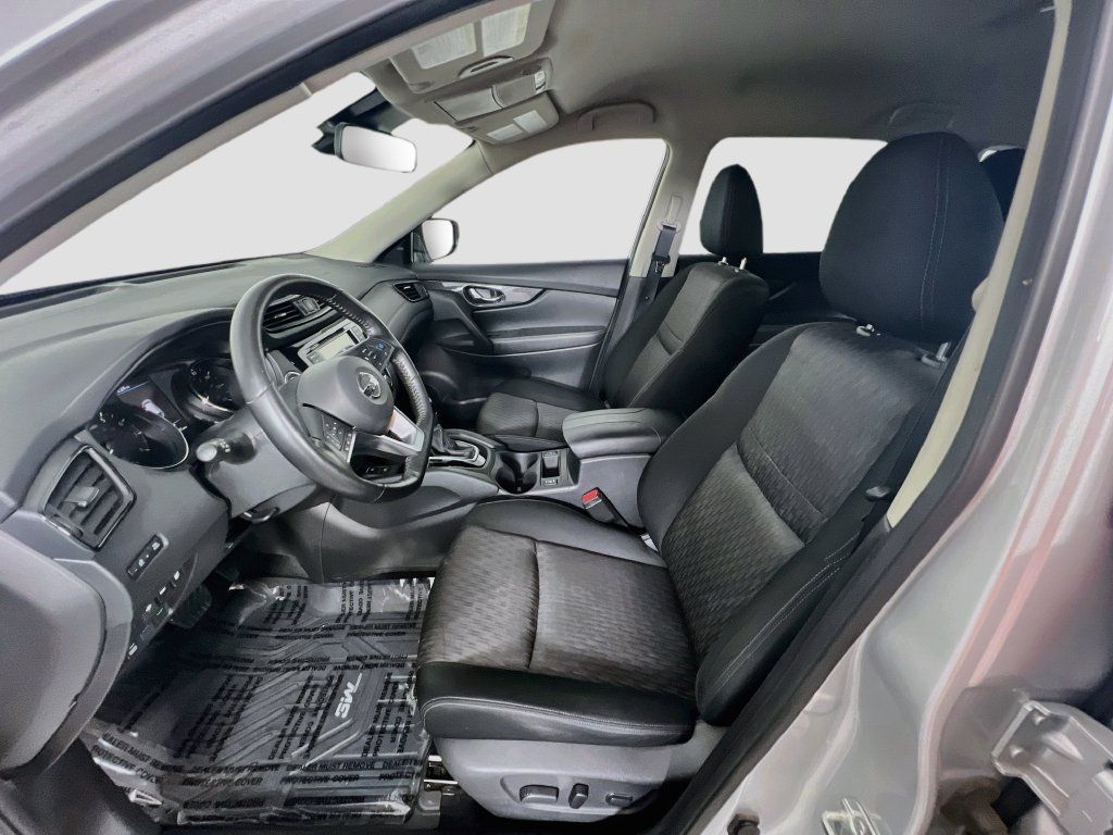 Used 2019 Nissan Rogue SV w/ Premium Package AWD/4WD image 20
