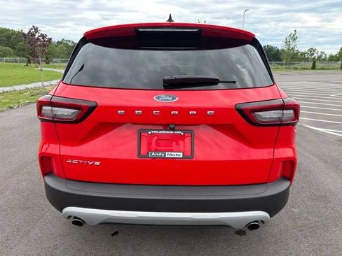 Certified 2024 Ford Escape Active FWD image 8
