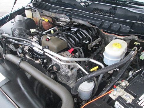 Used 2014 RAM 3500 Tradesman image 24