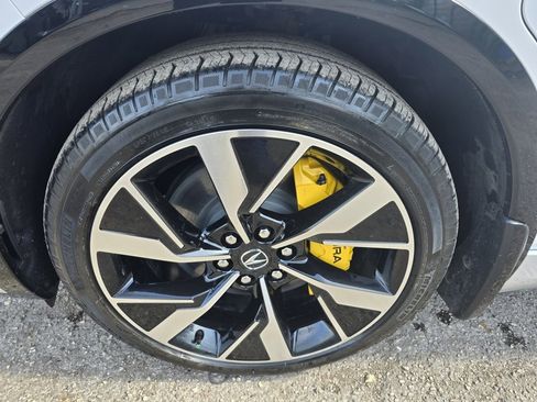 Used 2024 Acura ZDX Type S image 10