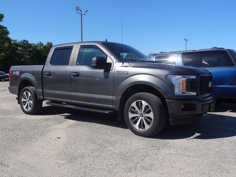 Used 2020 Ford F150 XL w/ Equipment Group 101A Mid AWD/4WD image 2