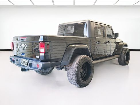 Used 2022 Jeep Gladiator Overland w/ Trailer Tow Package image 4