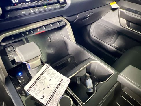 New 2026 Toyota Tundra SR5 AWD/4WD image 25