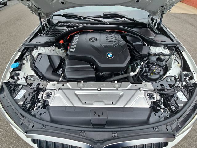 Used 2023 BMW 330i xDrive Sedan w/ Premium Package AWD/4WD image 33